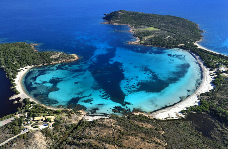 event image 1598297318 corsican blue project lou fanny plage de rondinara