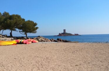 st raphael kayak light